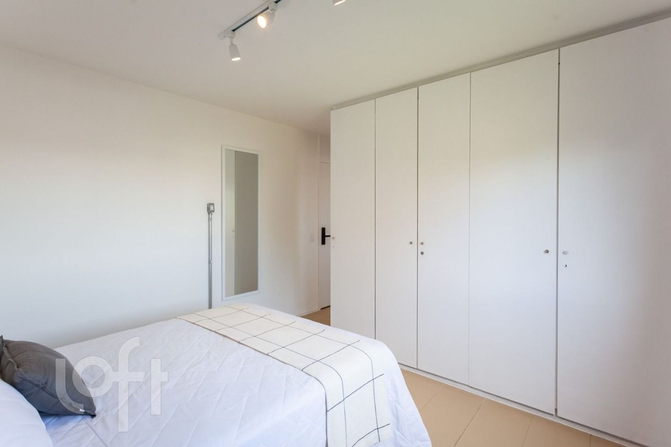 Apartamento à venda com 4 quartos, 100m² - Foto 31