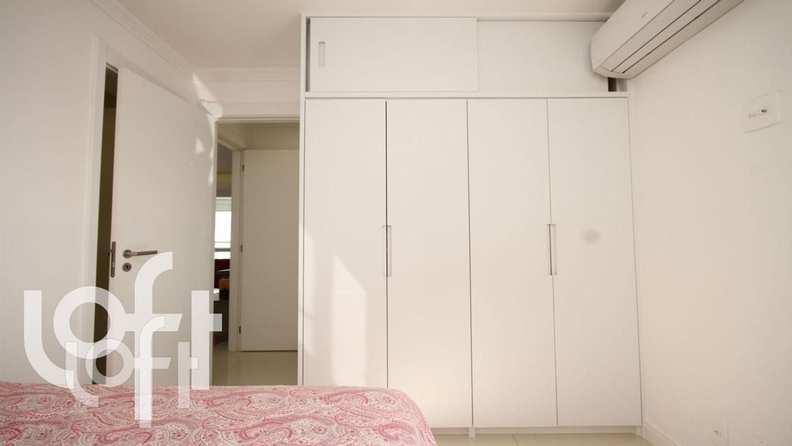 Apartamento à venda com 3 quartos, 130m² - Foto 7