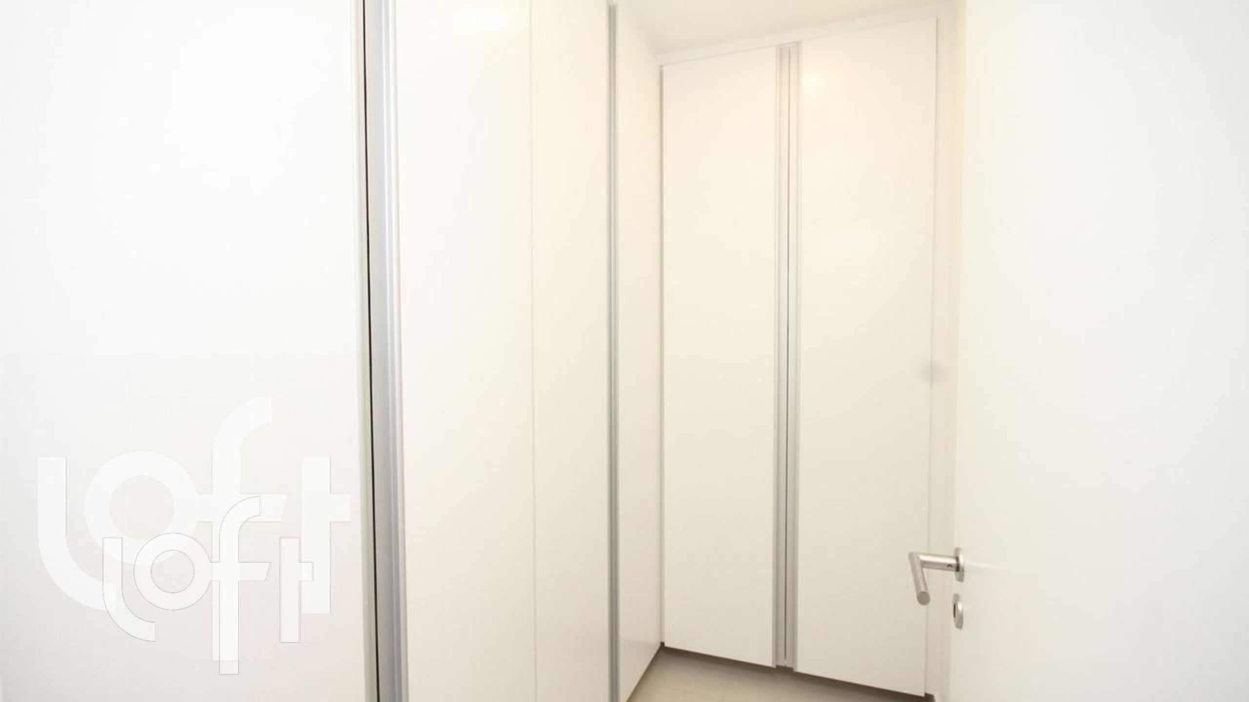 Apartamento à venda com 3 quartos, 130m² - Foto 24