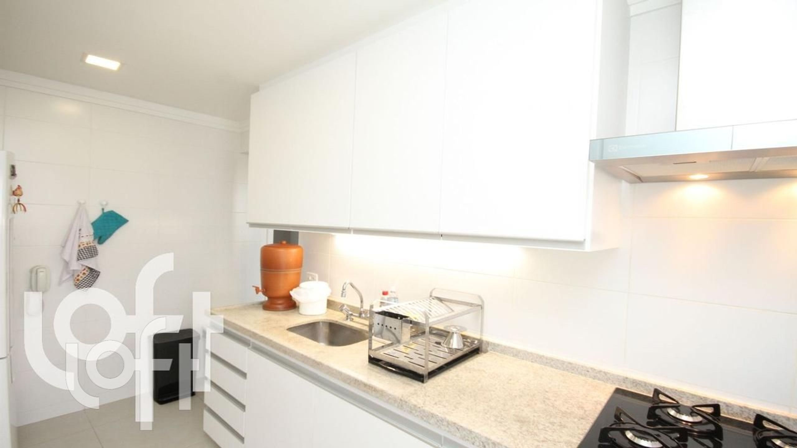 Apartamento à venda com 3 quartos, 130m² - Foto 31