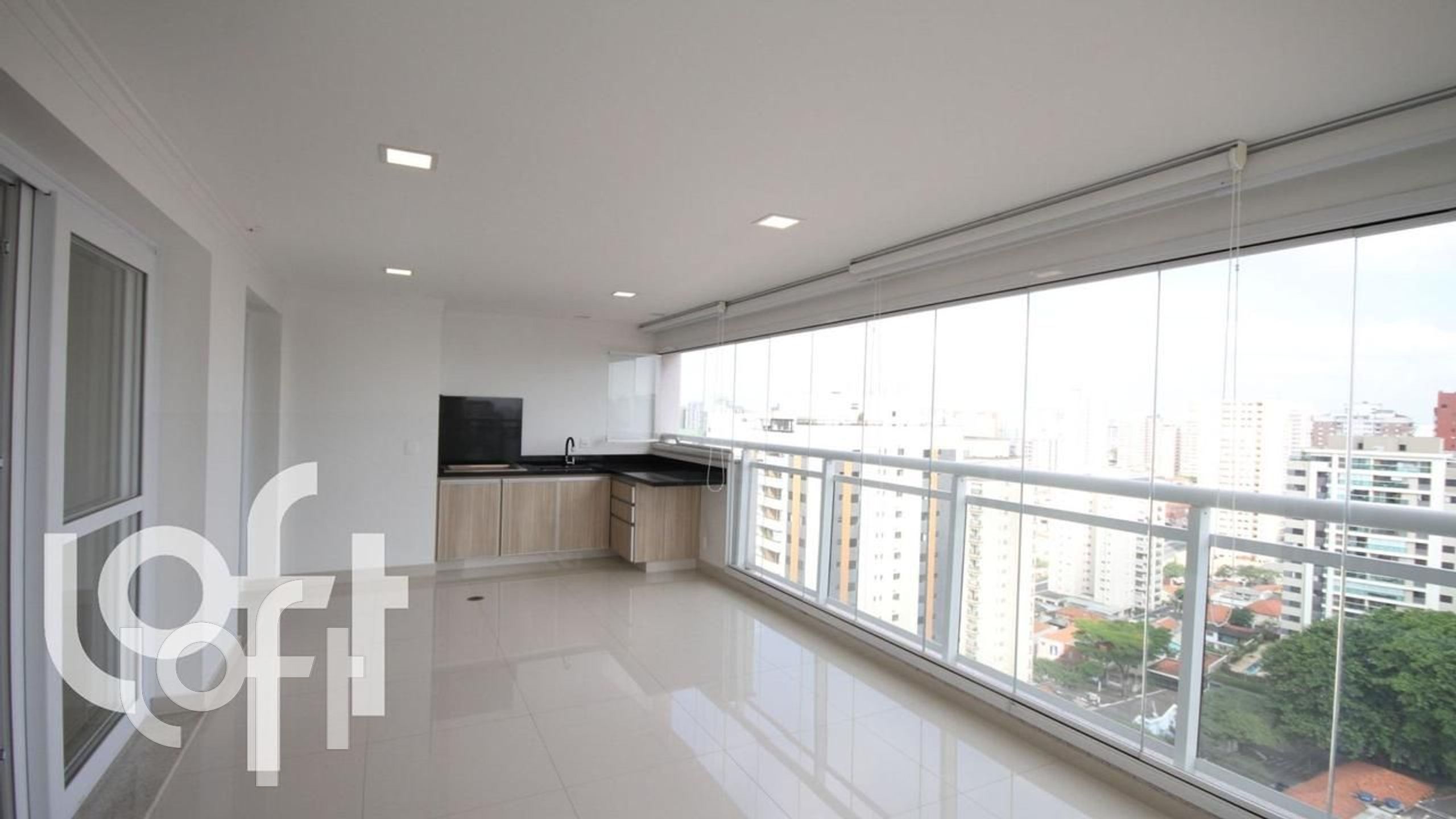 Apartamento à venda com 3 quartos, 130m² - Foto 17