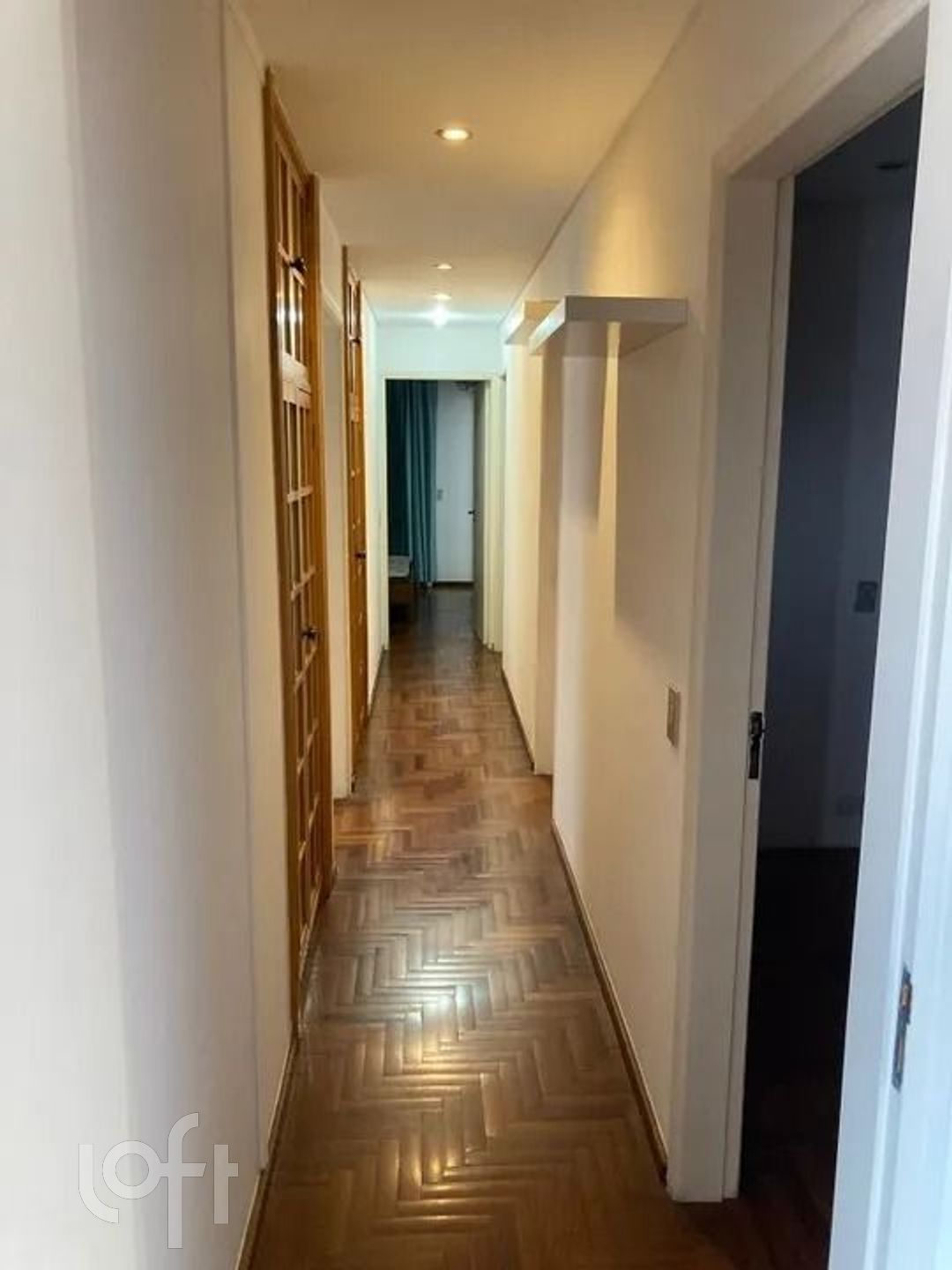 Apartamento à venda com 4 quartos, 155m² - Foto 4