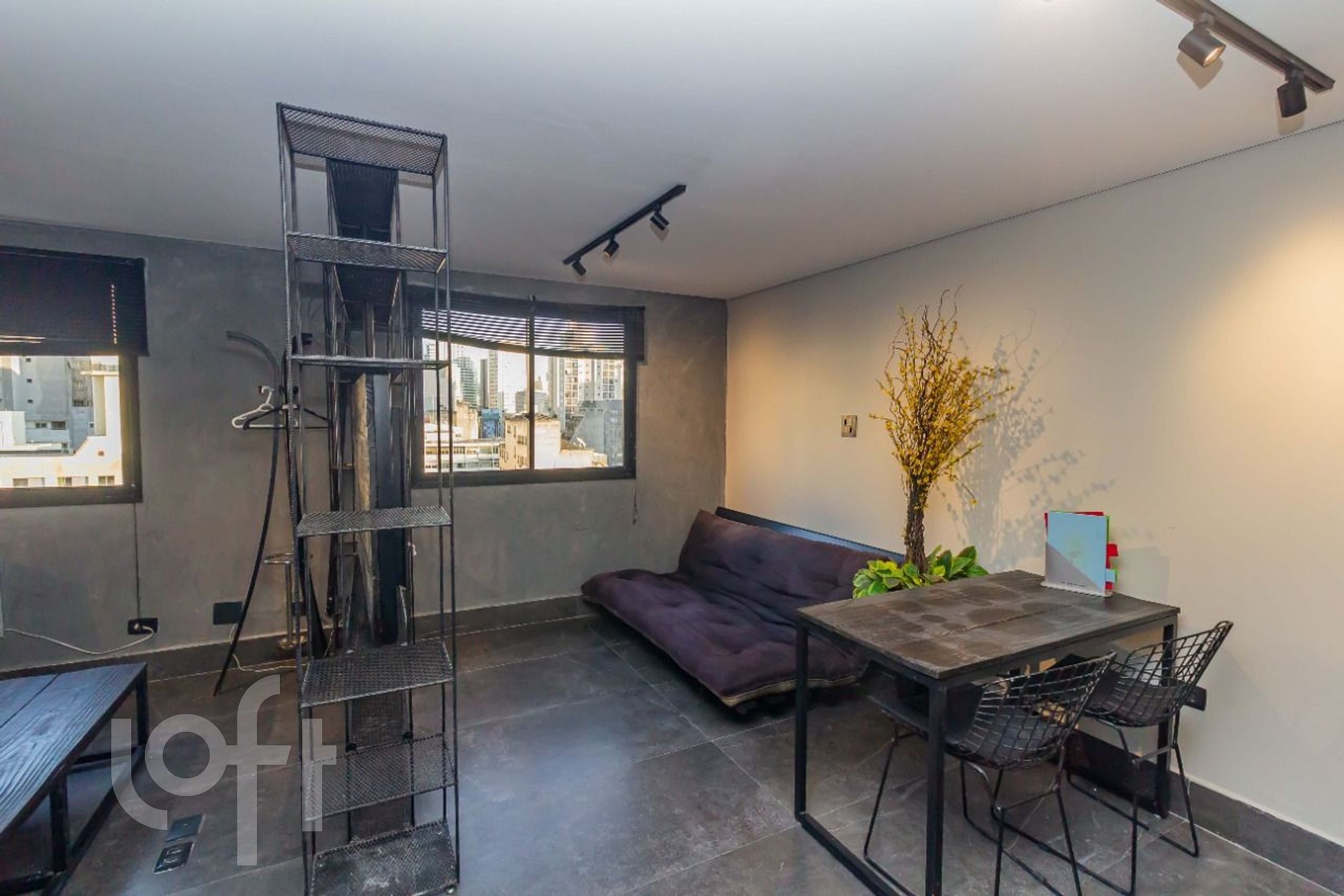 Apartamento à venda em Higienópolis com 32 m², 1 q