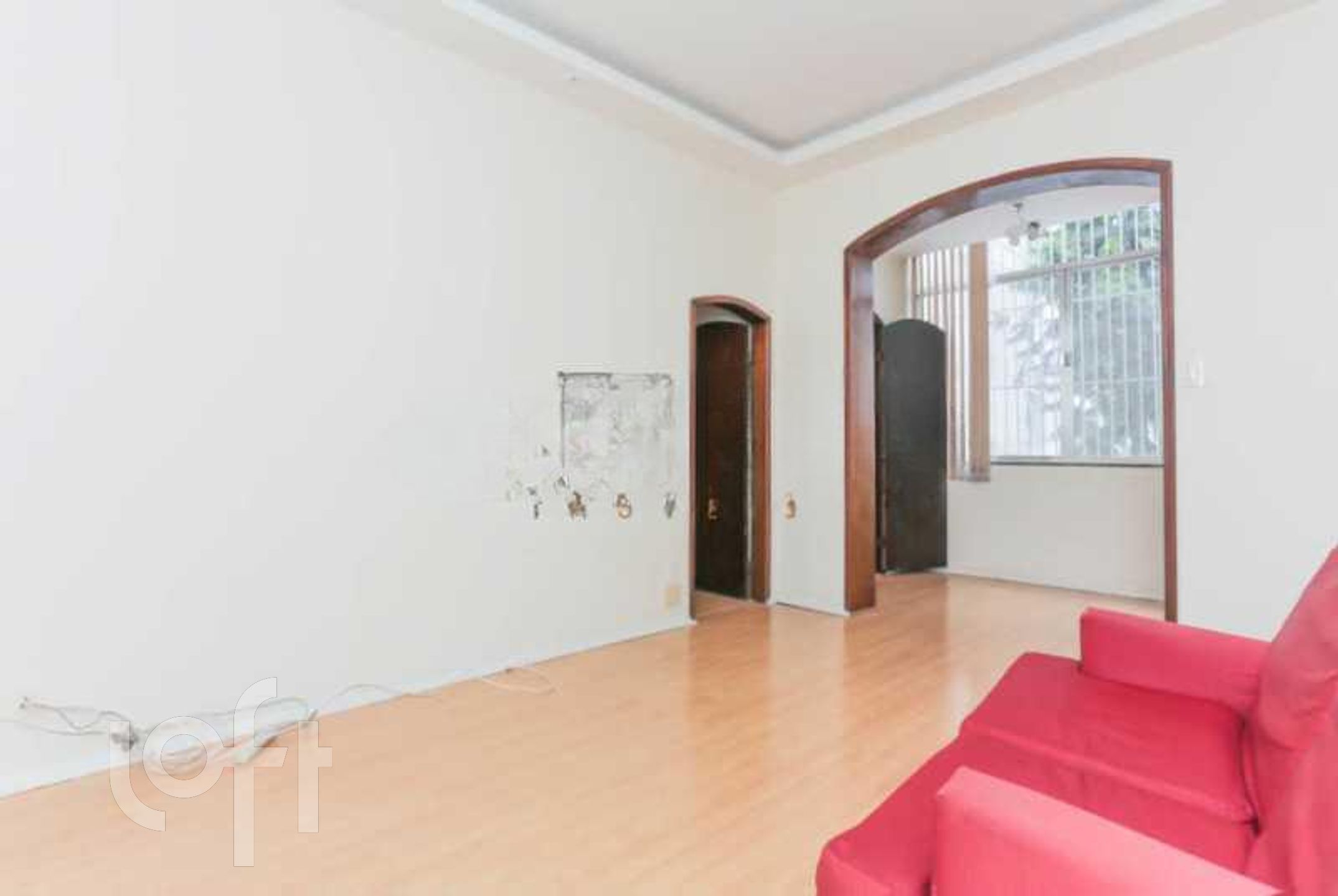 Apartamento à venda com 3 quartos, 100m² - Foto 2