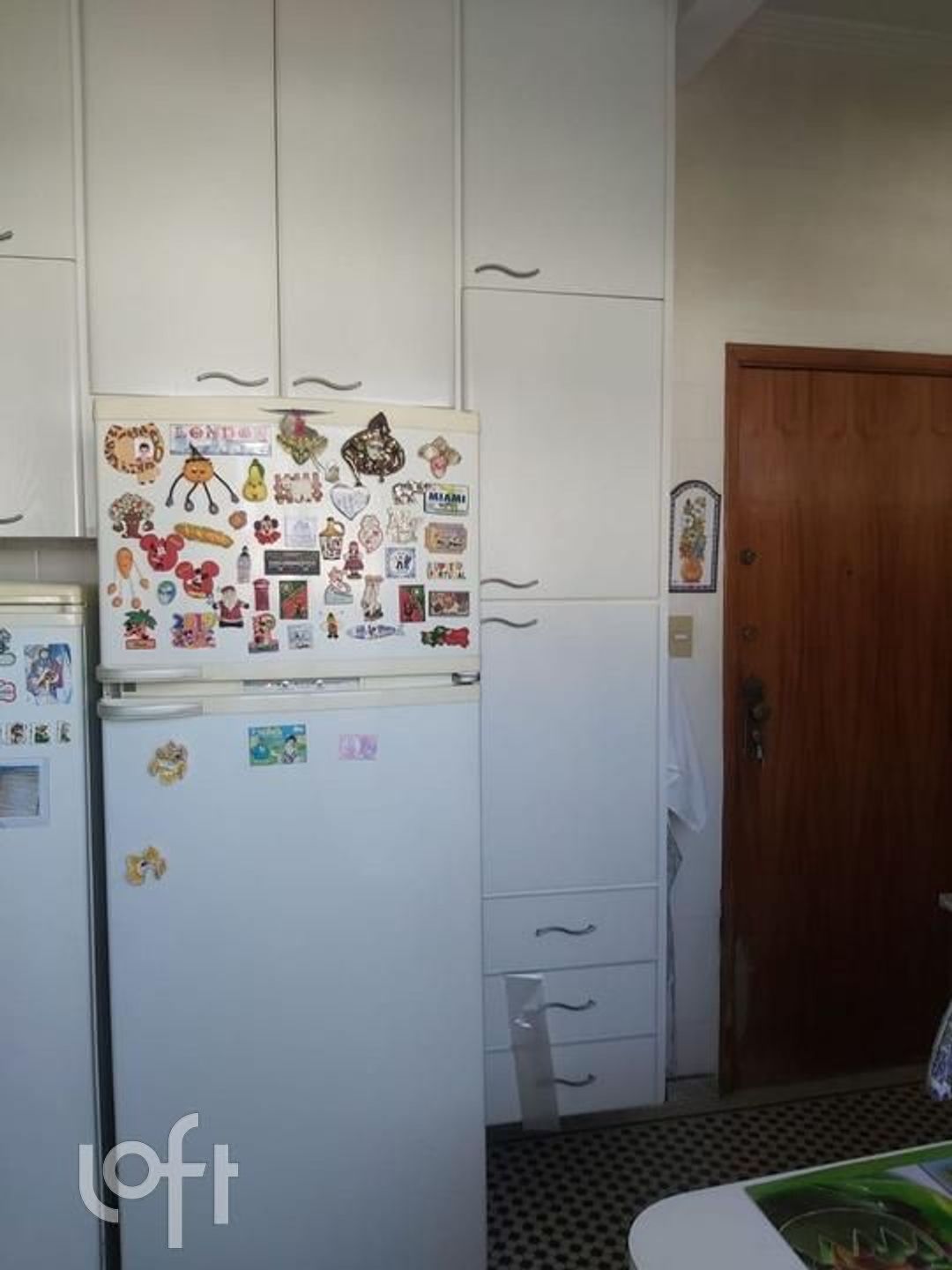 Apartamento à venda com 3 quartos, 146m² - Foto 7