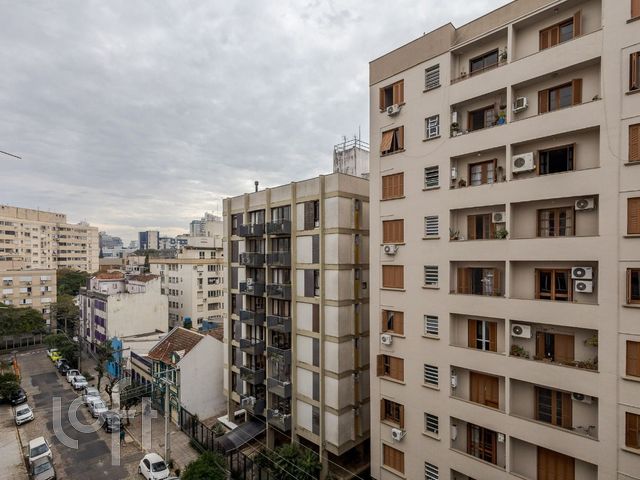 Apartamento com 67m², 2 dormitórios, Bom Fim em Porto Alegre