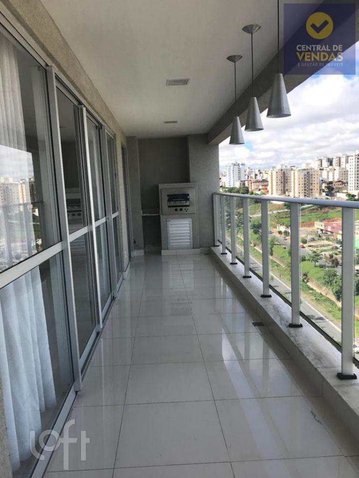 Apartamento à venda com 4 quartos, 244m² - Foto 2