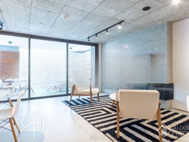 Apartamento com 100m², 3 dormitórios, 3 suítes, 2 vagas, Petrópolis em Porto Alegre