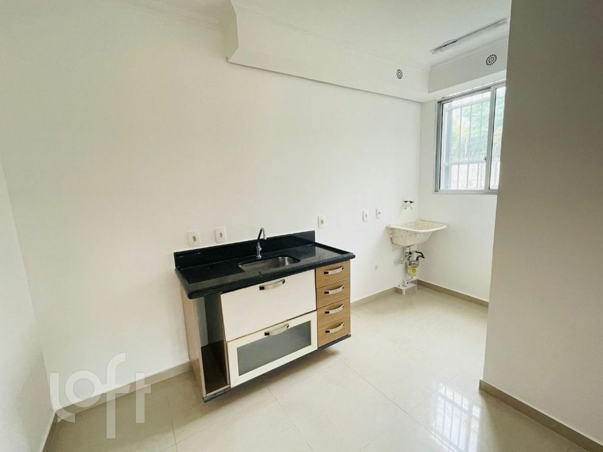 Apartamento à venda com 2 quartos, 44m² - Foto 2