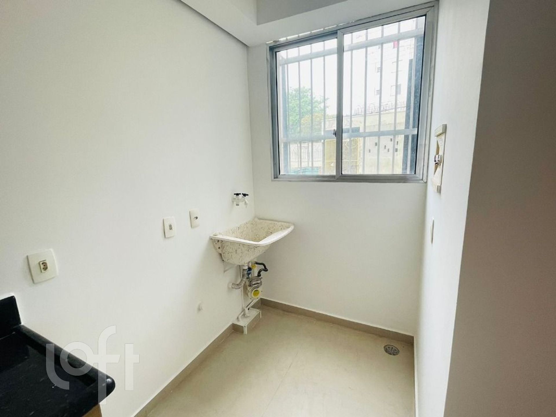 Apartamento à venda com 2 quartos, 44m² - Foto 3