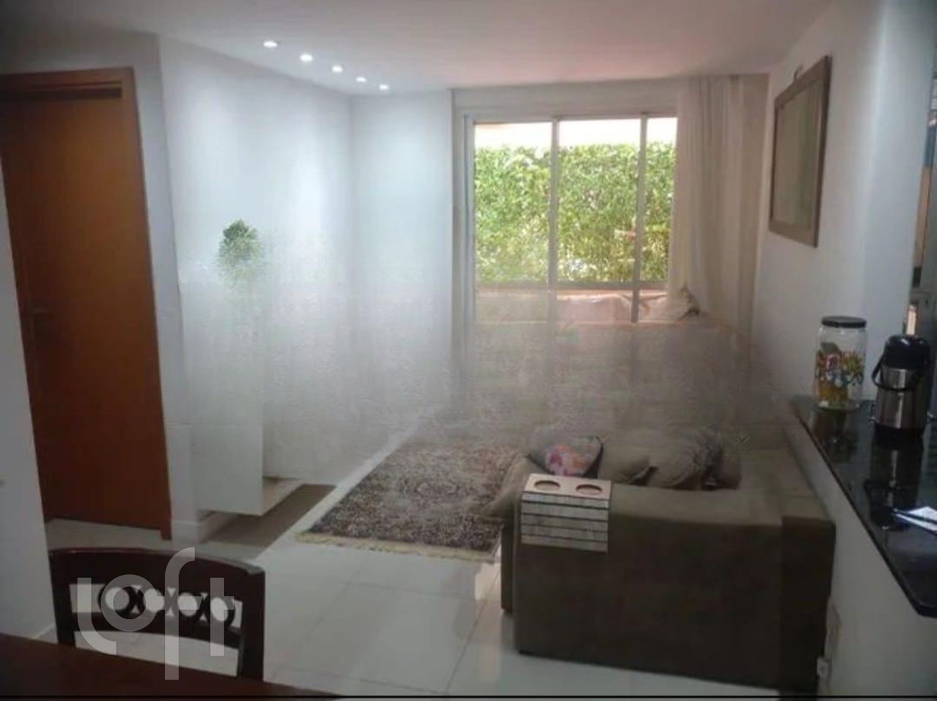 Apartamento à venda com 2 quartos, 104m² - Foto 1