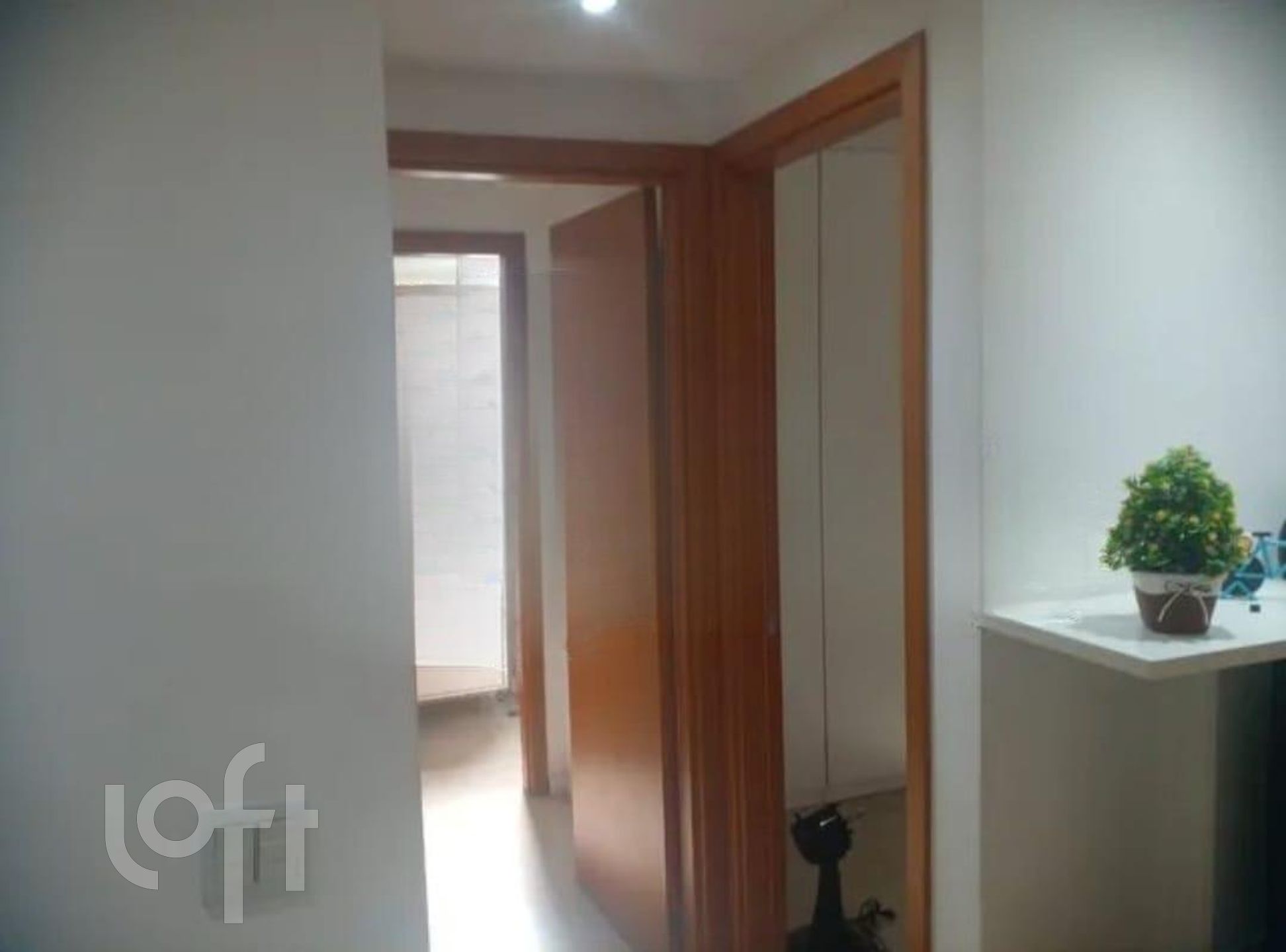 Apartamento à venda com 2 quartos, 104m² - Foto 10