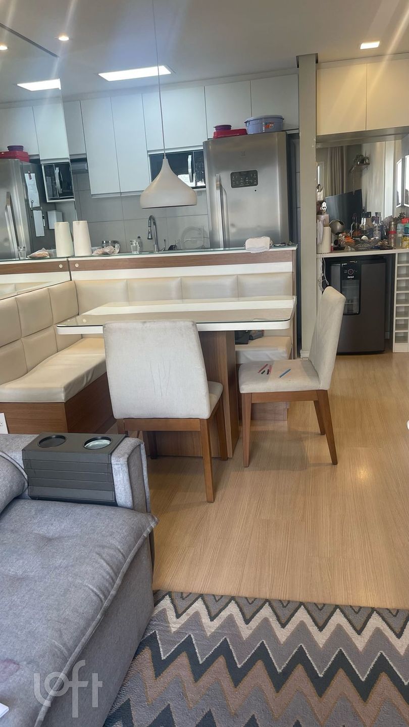 Apartamento à venda com 2 quartos, 49m² - Foto 2
