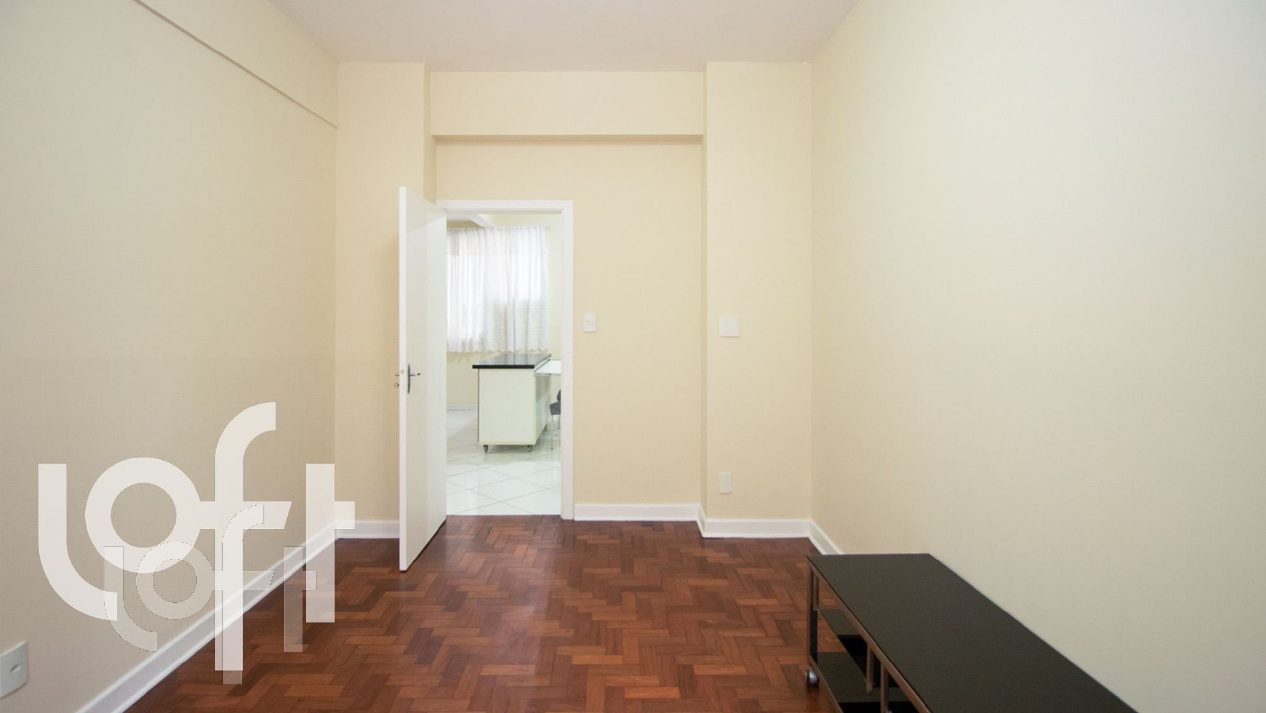 Apartamento à venda com 2 quartos, 67m² - Foto 7