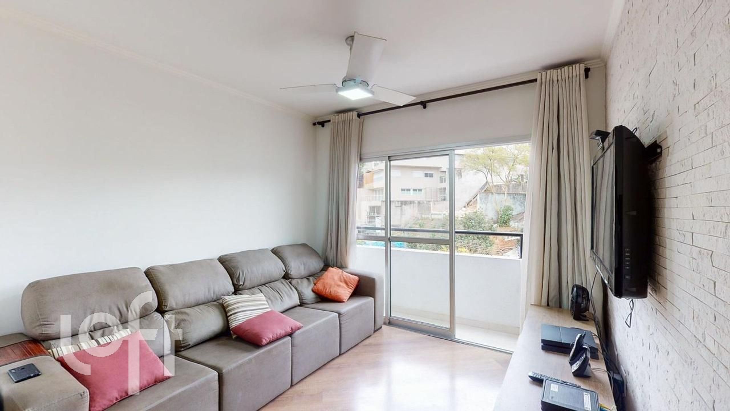 Apartamento à venda com 3 quartos, 87m² - Foto 1