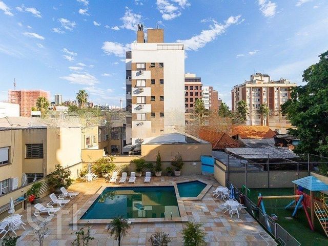 Apartamento com 105m², 3 dormitórios, 1 vaga, Menino Deus em Porto Alegre