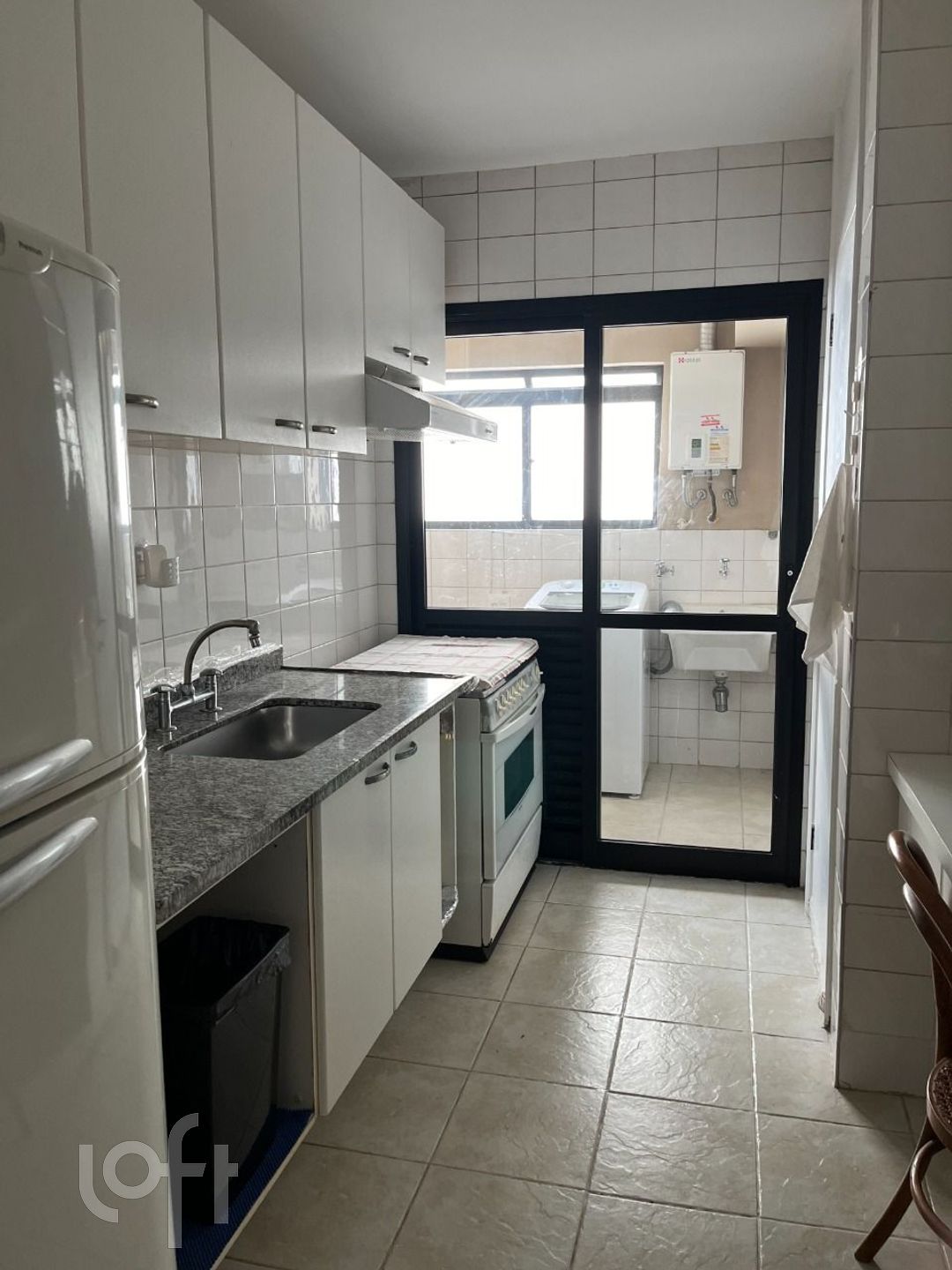 Apartamento à venda com 3 quartos, 95m² - Foto 9