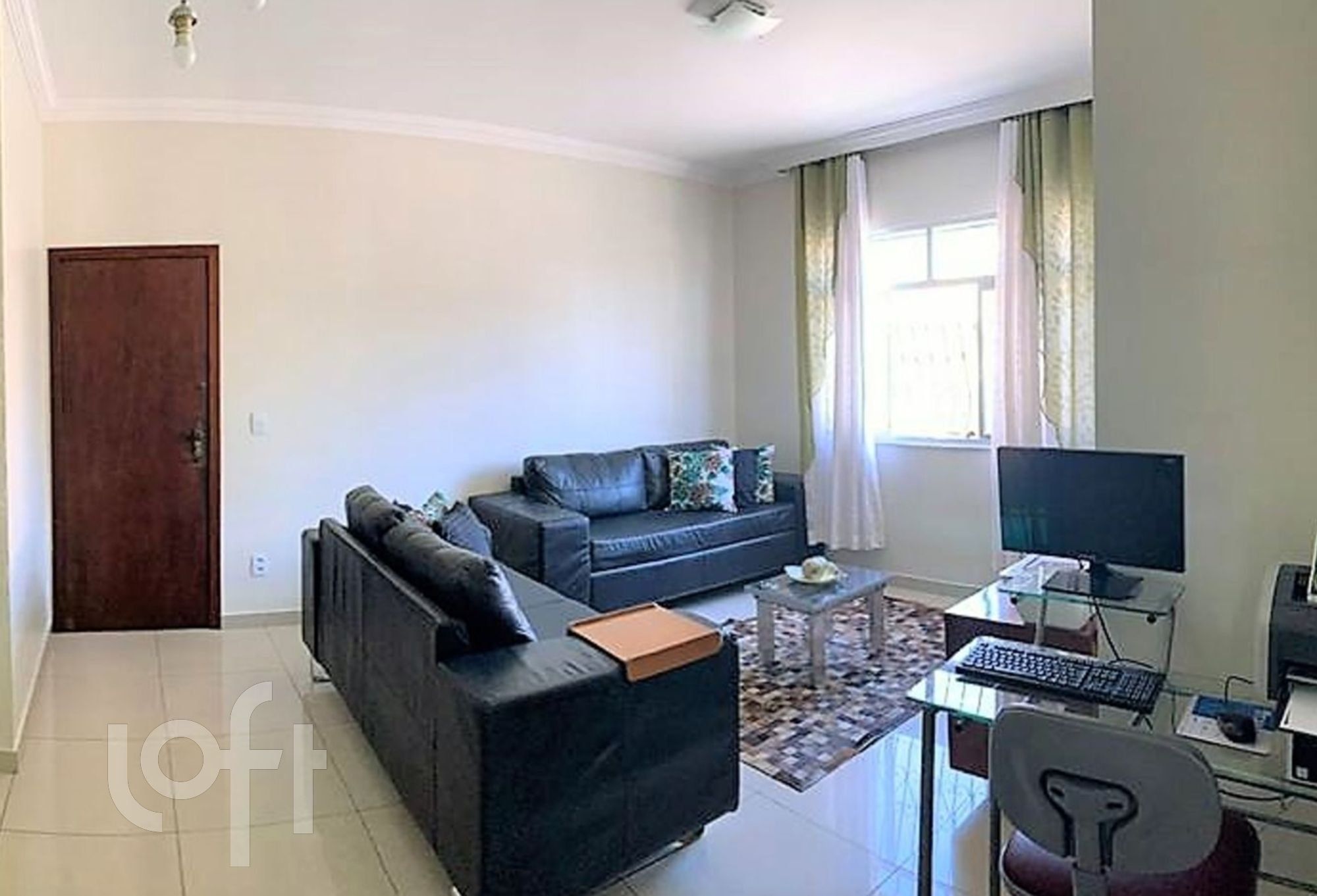 Apartamento à venda com 3 quartos, 110m² - Foto 1