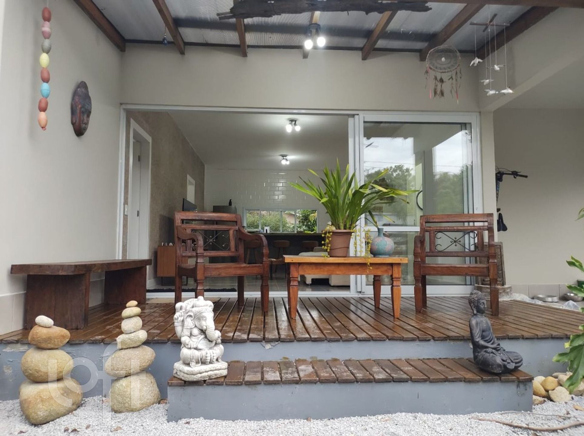 Casa Residencial com 110m², 2 quartos, 2 suítes, 3 garagens, no bairro Morretes em Palhoça