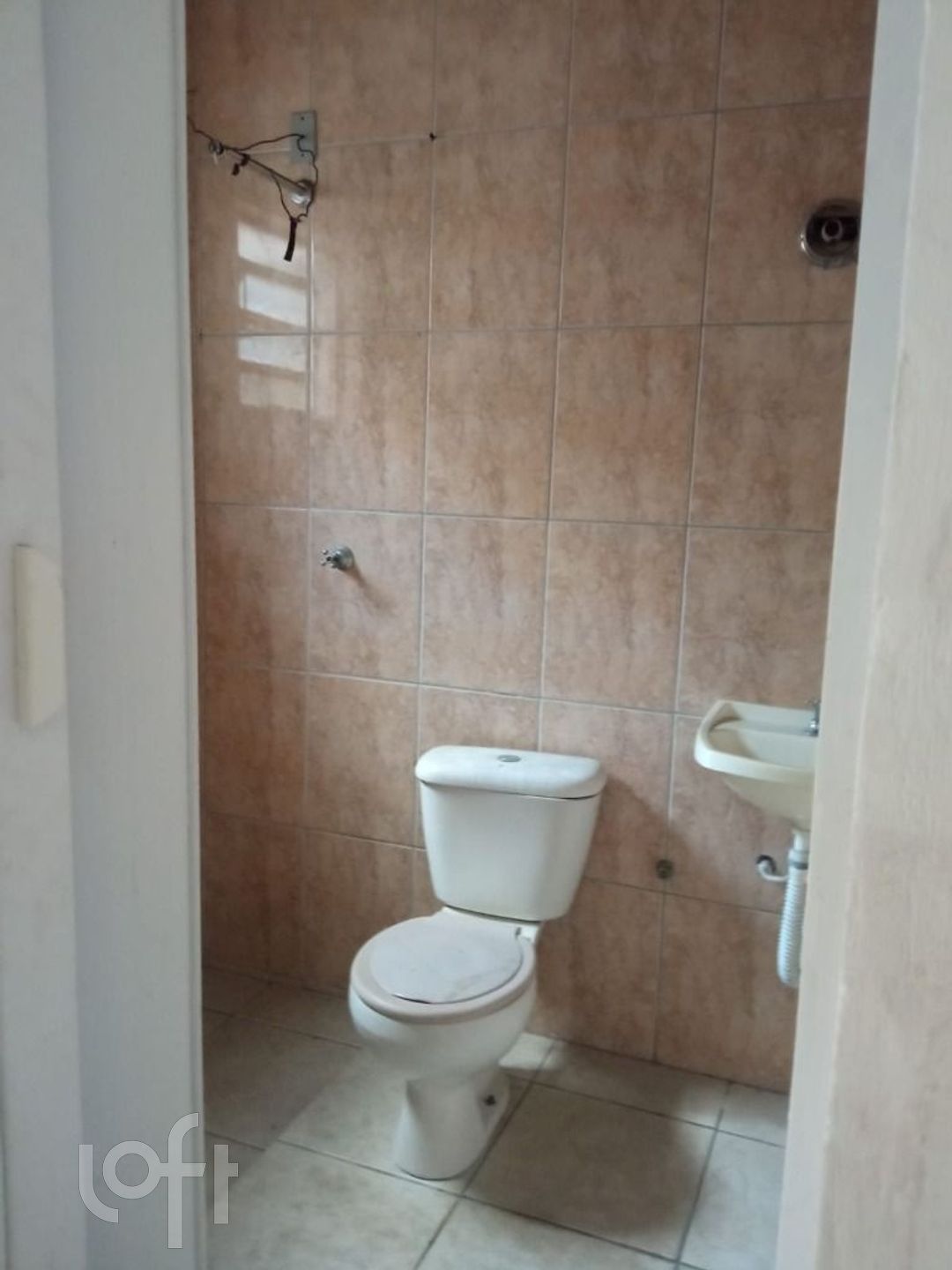 Casa à venda com 1 quarto, 220m² - Foto 3