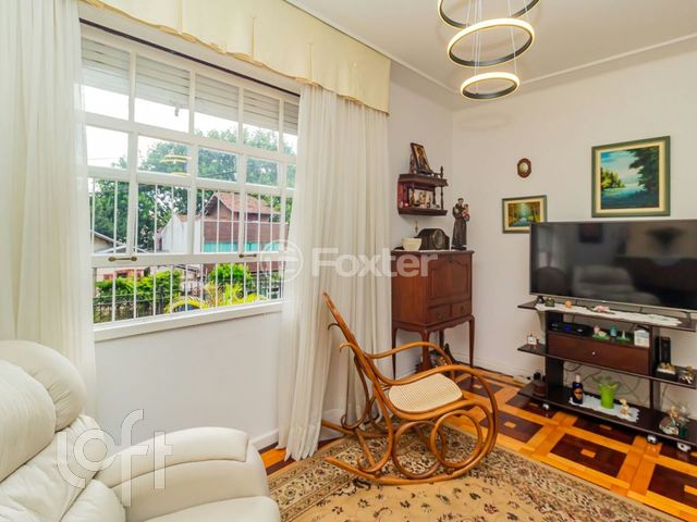 Apartamento com 91m², 3 dormitórios, 1 vaga, Petrópolis em Porto Alegre