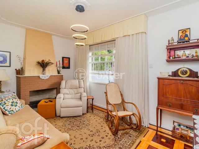 Apartamento com 91m², 3 dormitórios, 1 vaga, Petrópolis em Porto Alegre