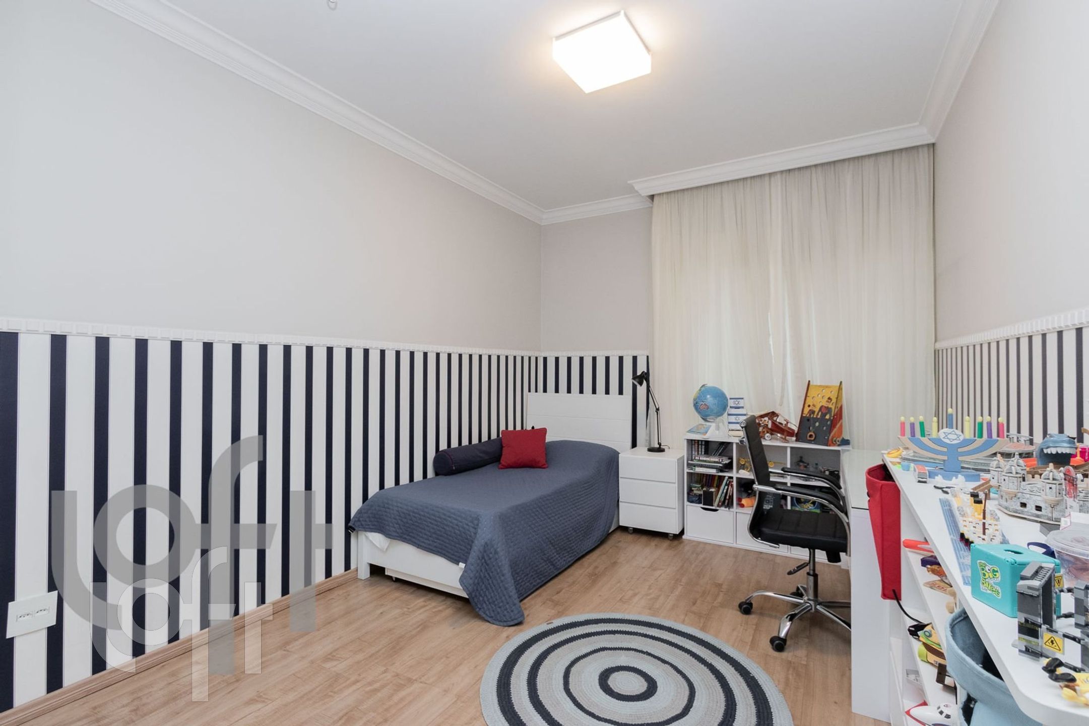 Apartamento à venda com 3 quartos, 145m² - Foto 10