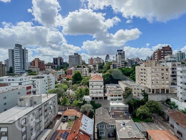 Apartamento com 96m², 3 dormitórios, 1 suíte, 2 vagas, Auxiliadora em Porto Alegre