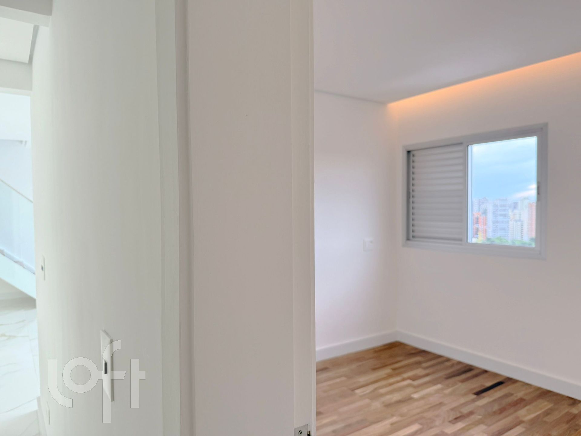 Apartamento à venda com 3 quartos, 243m² - Foto 23