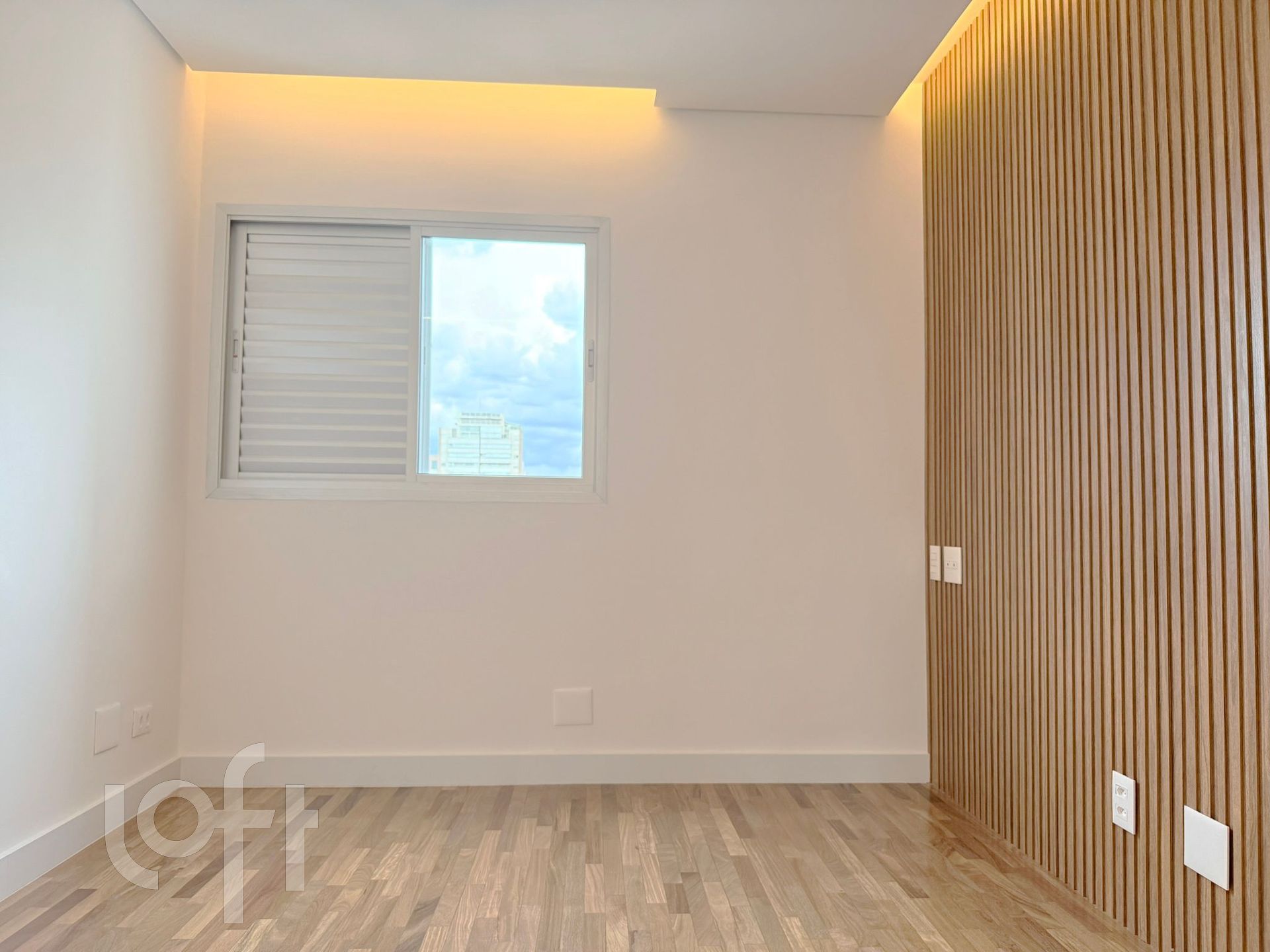 Apartamento à venda com 3 quartos, 243m² - Foto 35