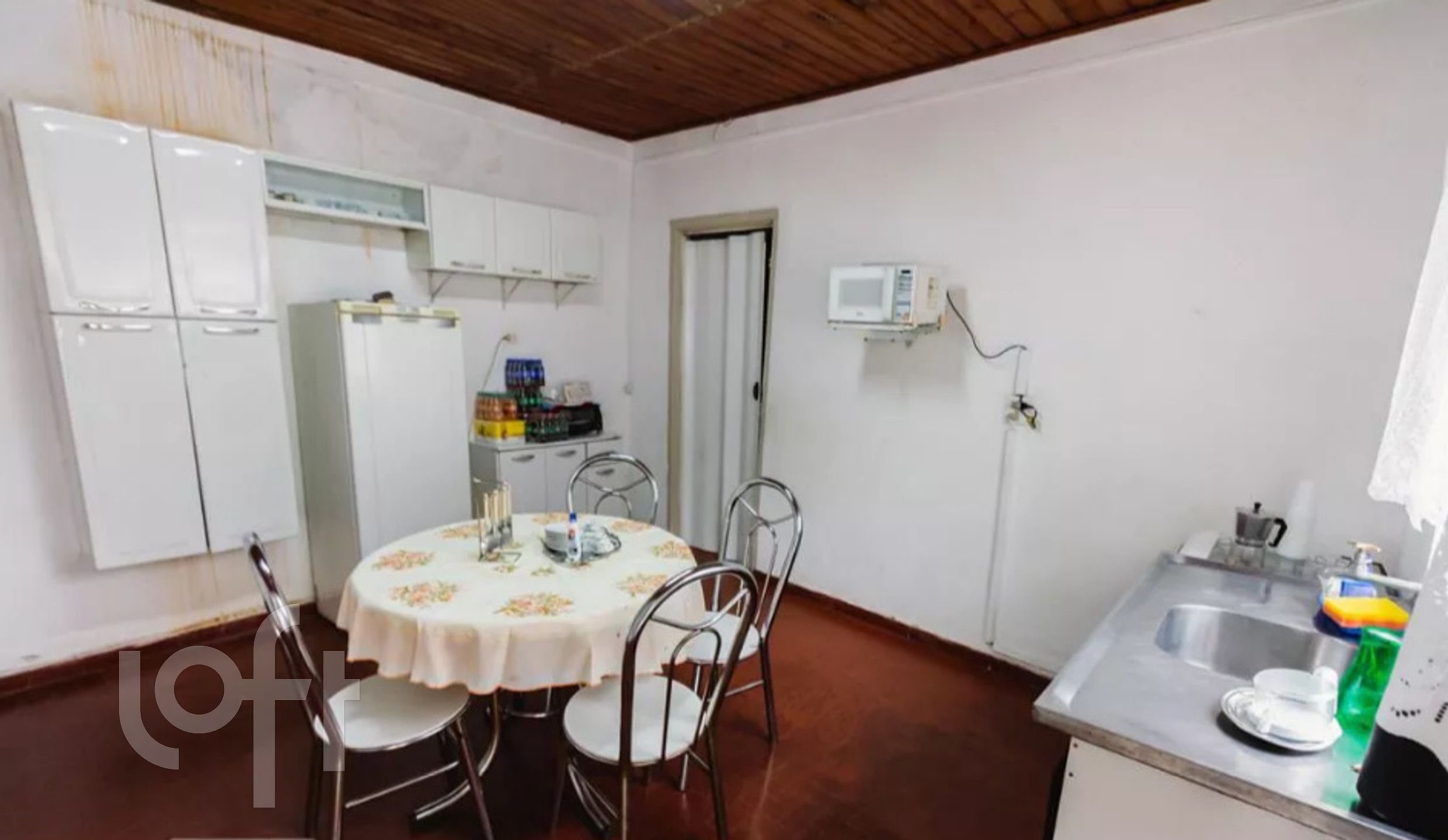 Casa à venda com 1 quarto, 100m² - Foto 4