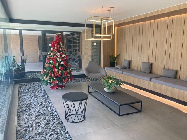 Apartamento com 57m², 2 dormitórios, 1 suíte, Santana em Porto Alegre