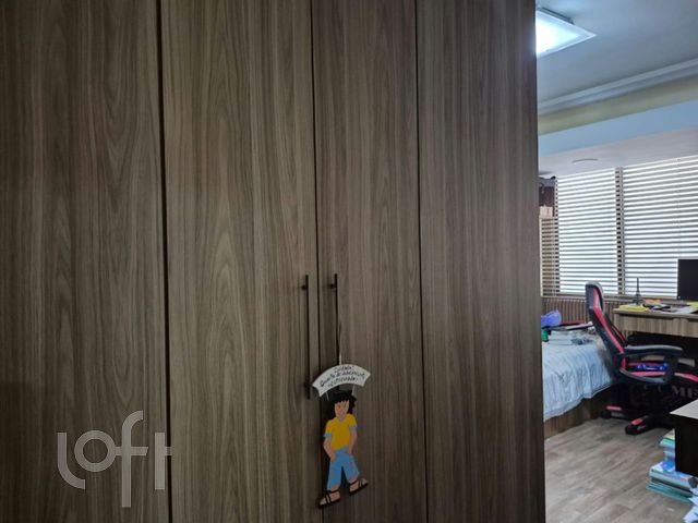 Casa em Condomínio com 271m², 3 dormitórios, 1 suíte, 2 vagas, Três Figueiras em Porto Alegre