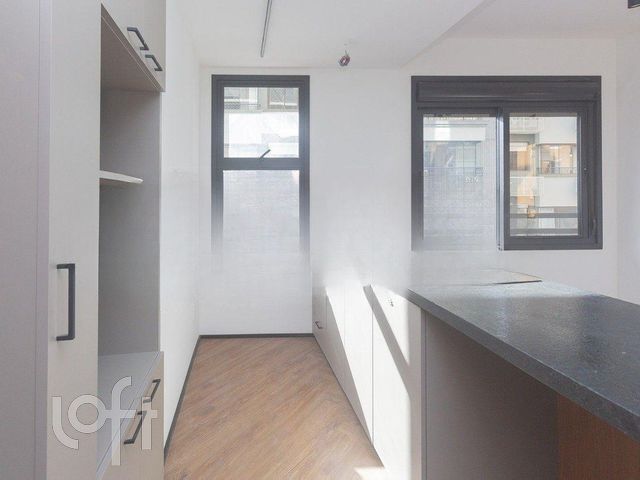 Apartamento com 40m², 1 dormitório, 1 vaga, Boa Vista em Porto Alegre