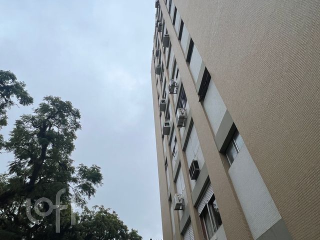 Apartamento com 117m², 3 dormitórios, 1 suíte, 1 vaga, Petrópolis em Porto Alegre