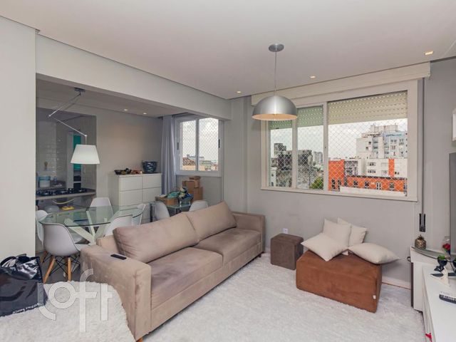 Apartamento com 91m², 3 dormitórios, 1 suíte, 1 vaga, Floresta em Porto Alegre