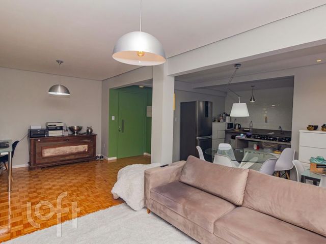 Apartamento com 91m², 3 dormitórios, 1 suíte, 1 vaga, Floresta em Porto Alegre