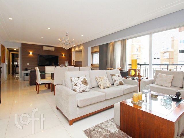 Apartamento com 163m², 3 dormitórios, 3 suítes, 2 vagas, Jardim Europa em Porto Alegre