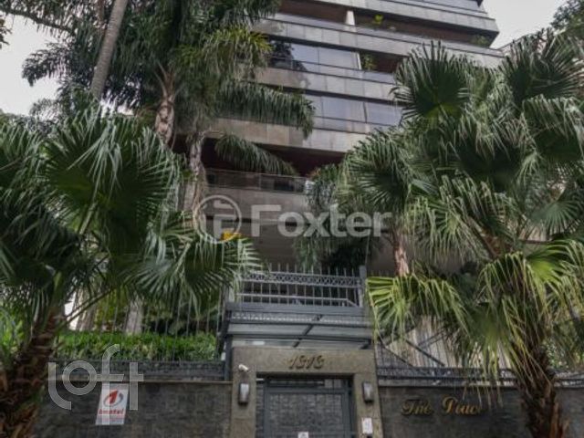 Apartamento com 173m², 3 dormitórios, 1 suíte, 3 vagas, Petrópolis em Porto Alegre