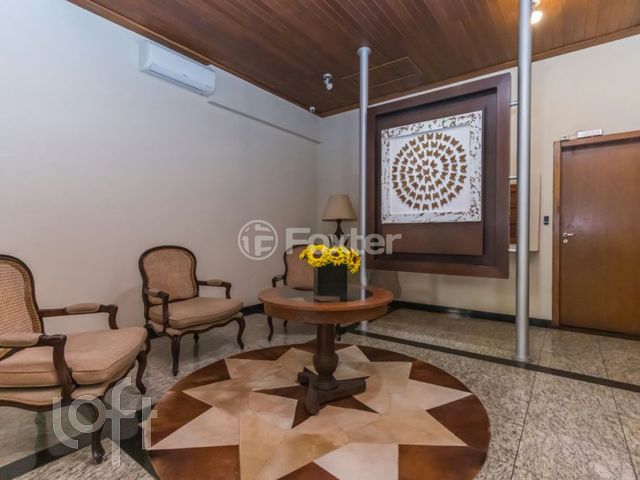 Apartamento com 173m², 3 dormitórios, 1 suíte, 3 vagas, Petrópolis em Porto Alegre