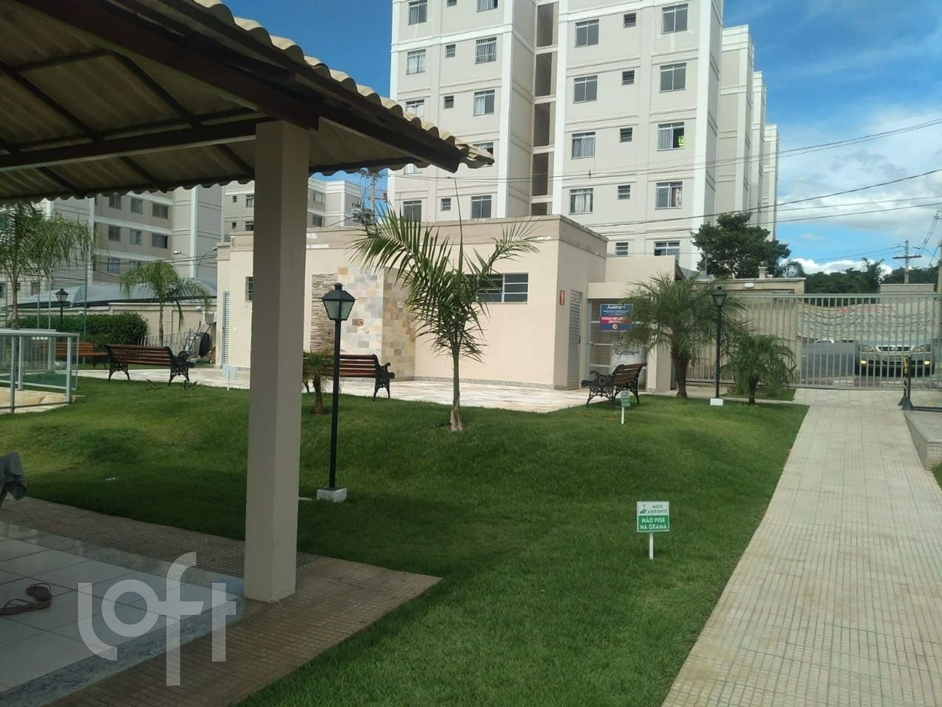 Apartamento à venda com 2 quartos, 50m² - Foto 2