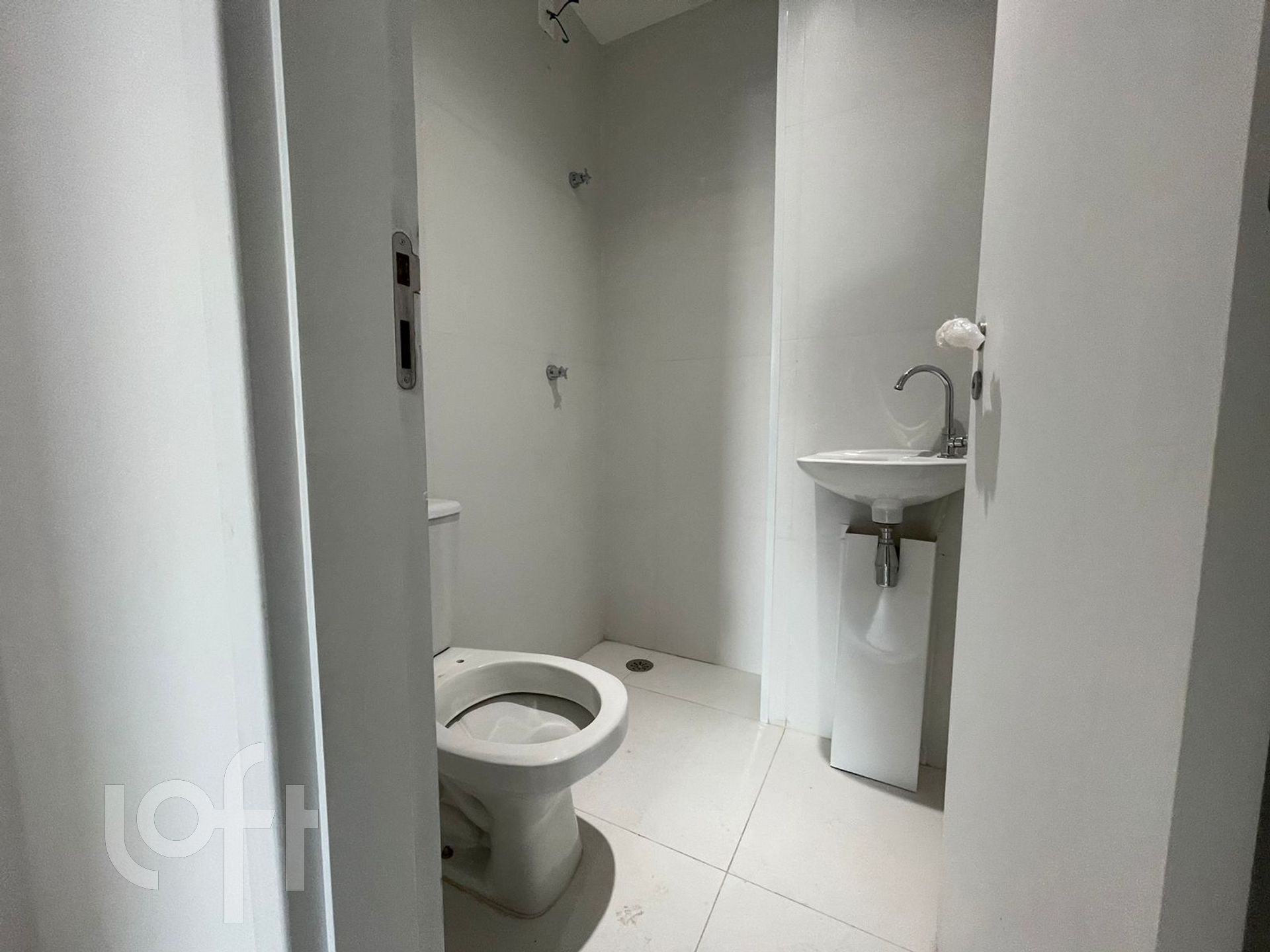 Apartamento à venda com 3 quartos, 197m² - Foto 25