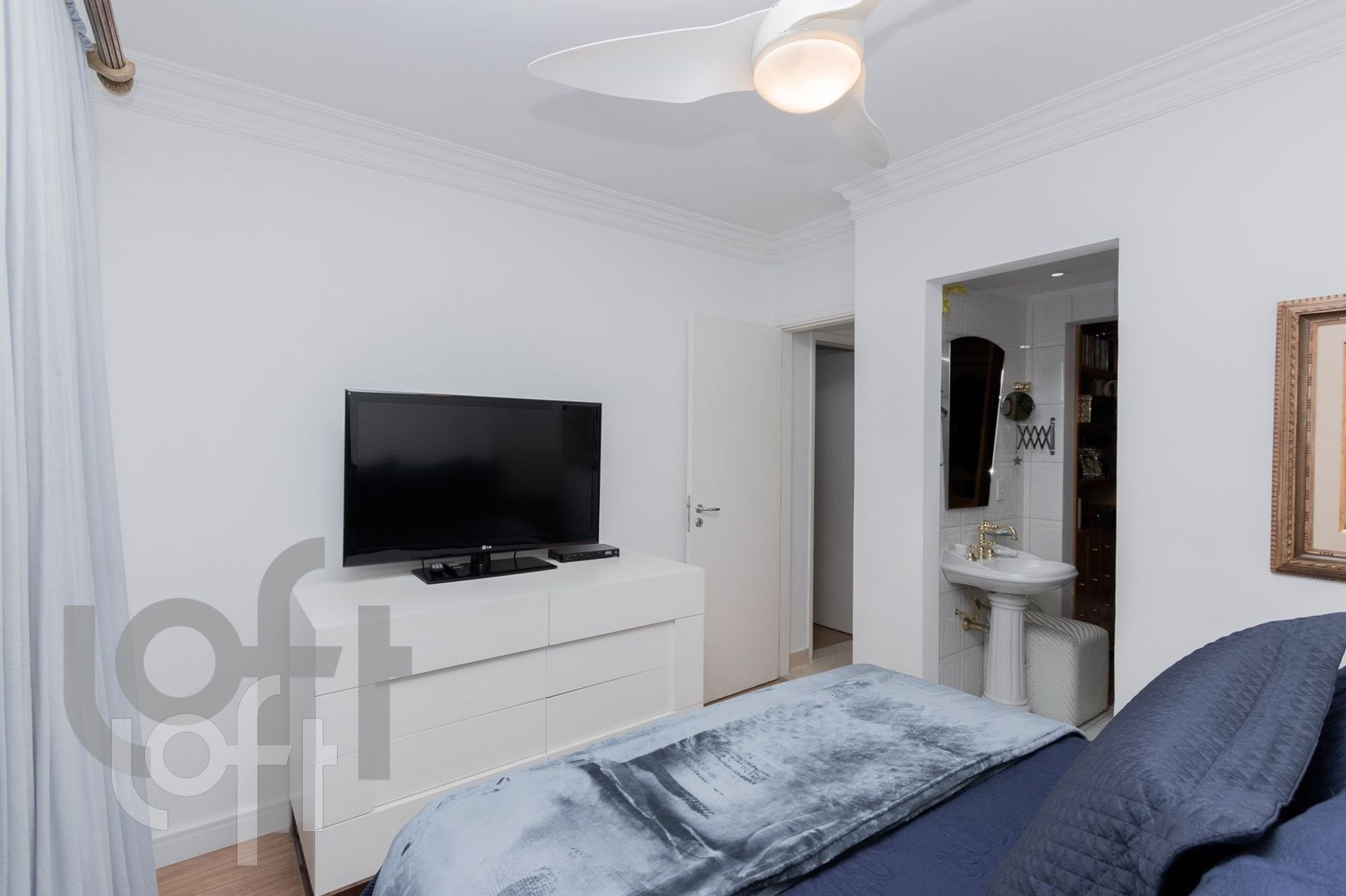 Apartamento à venda com 2 quartos, 110m² - Foto 4