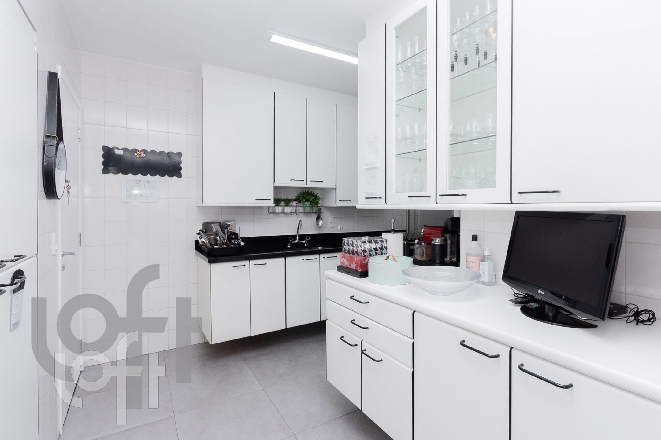 Apartamento à venda com 2 quartos, 110m² - Foto 31