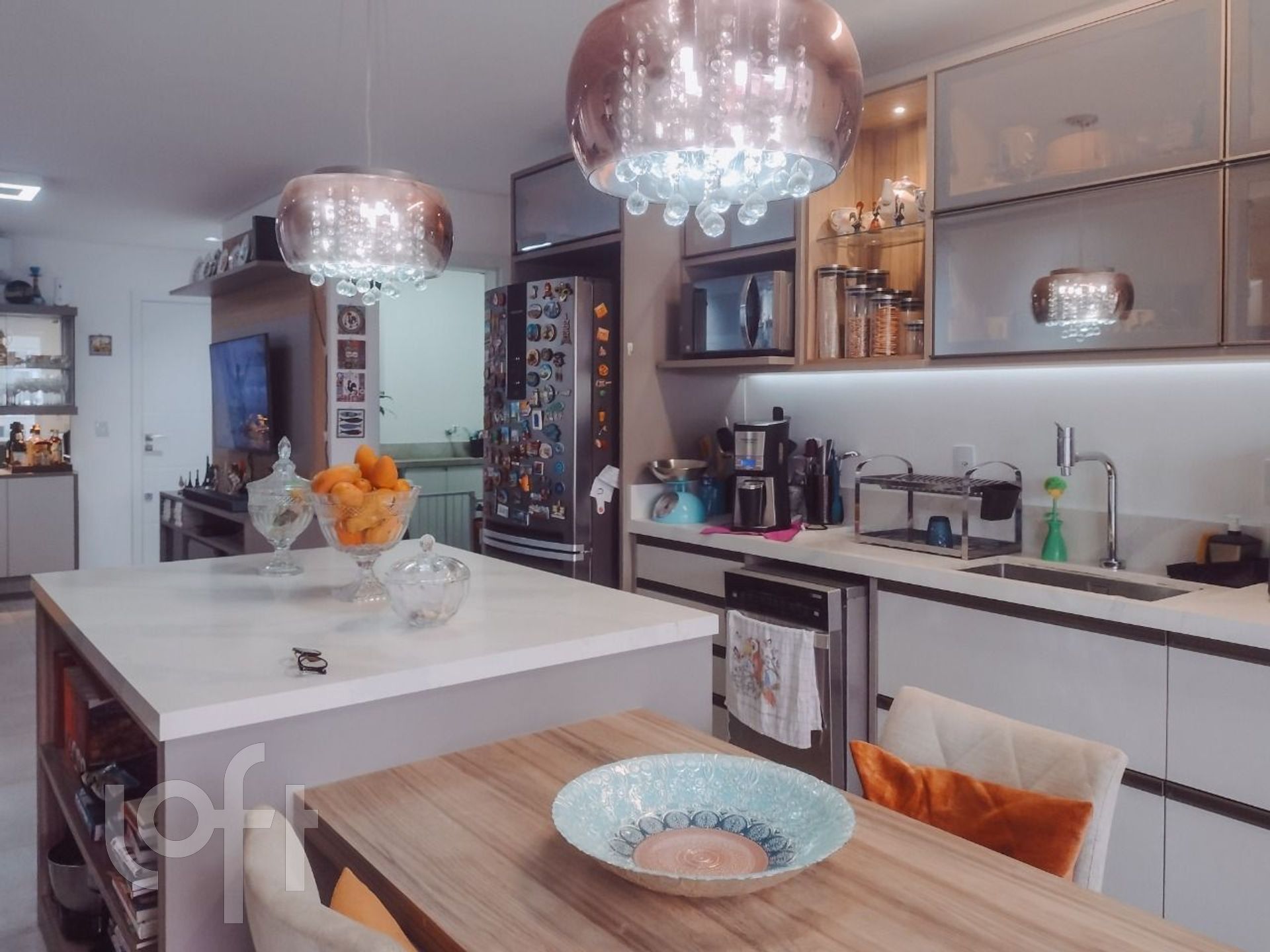 Apartamento à venda em Ingleses com 96 m², 3 quartos, 1 suíte, 1 vaga