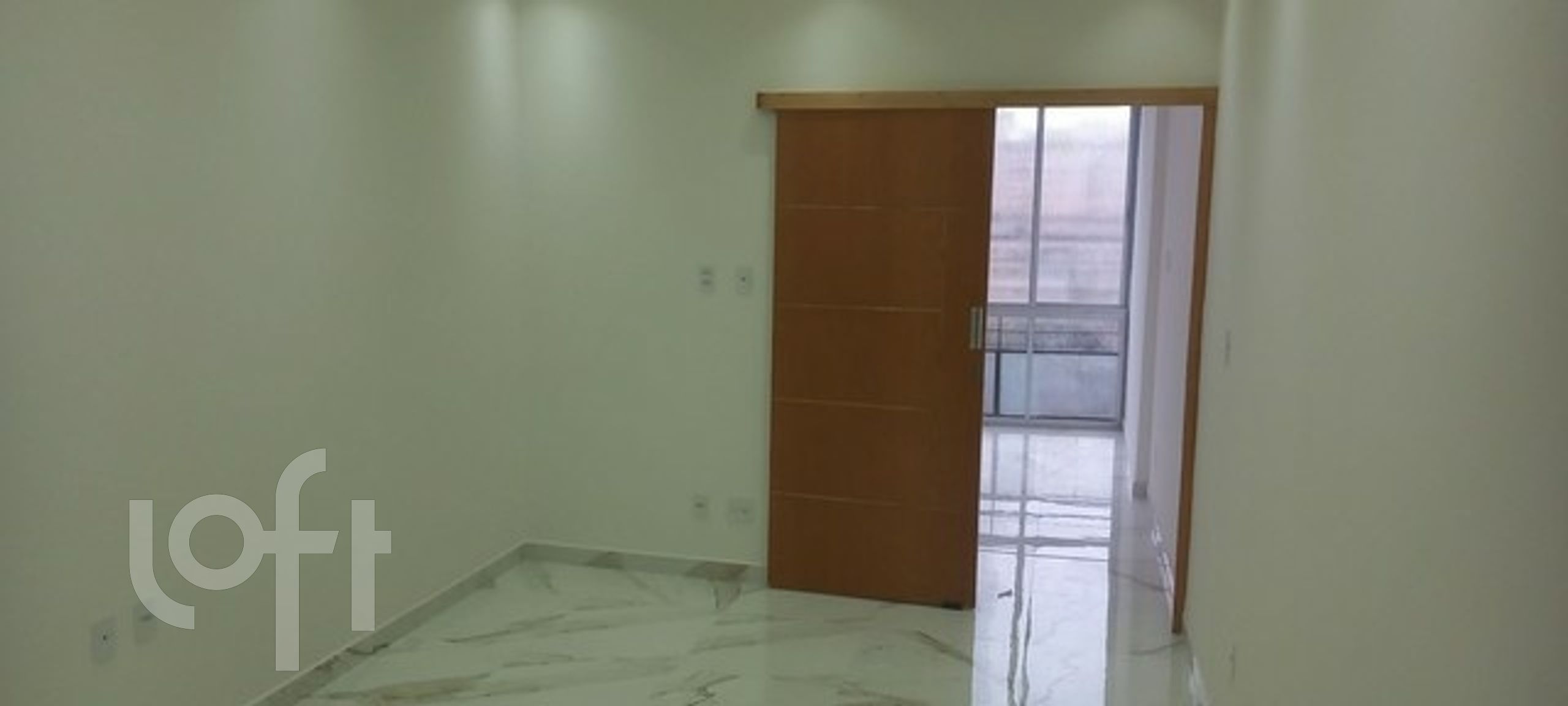 Apartamento à venda com 1 quarto, 45m² - Foto 1