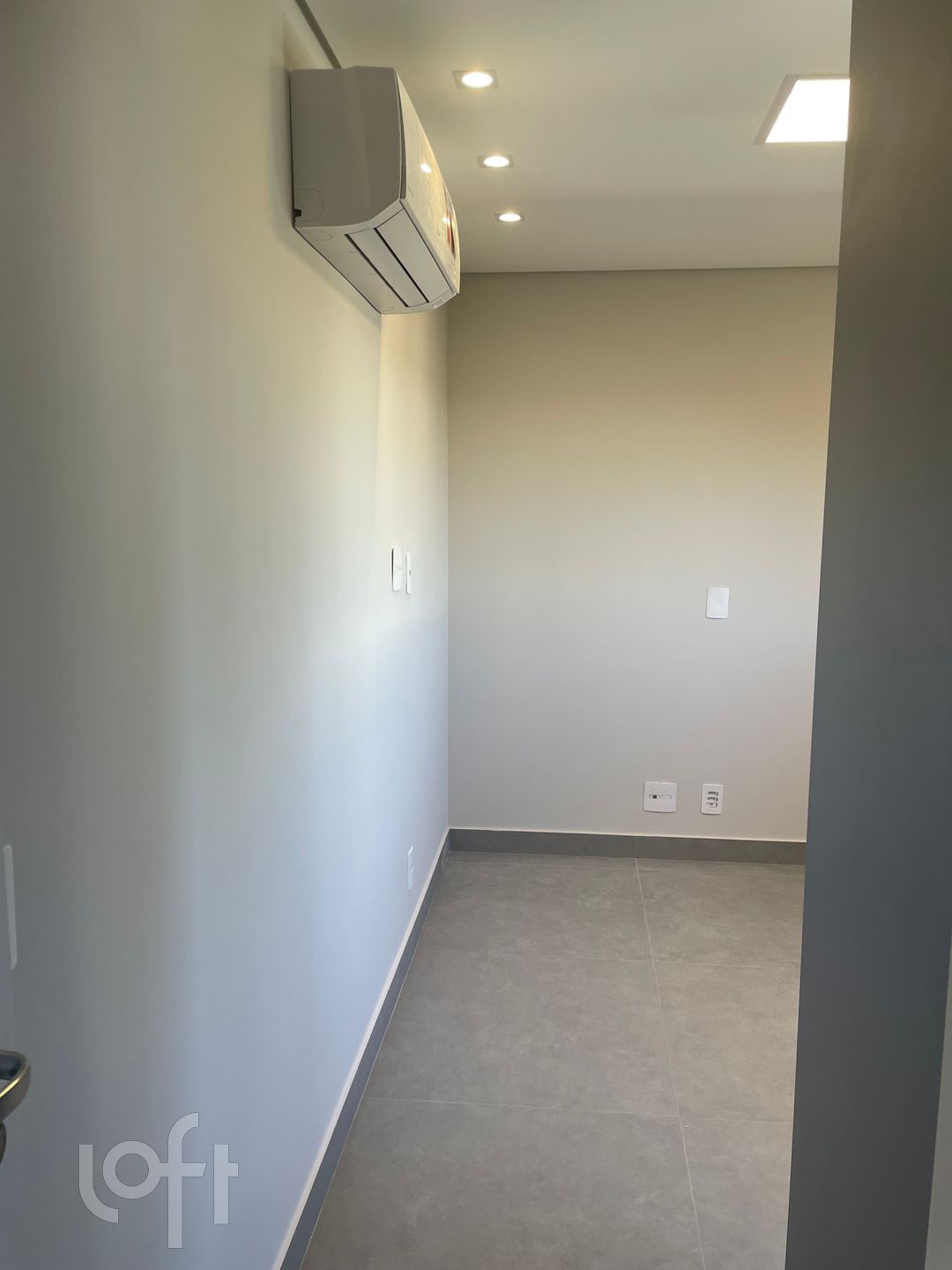 Apartamento à venda com 2 quartos, 93m² - Foto 19