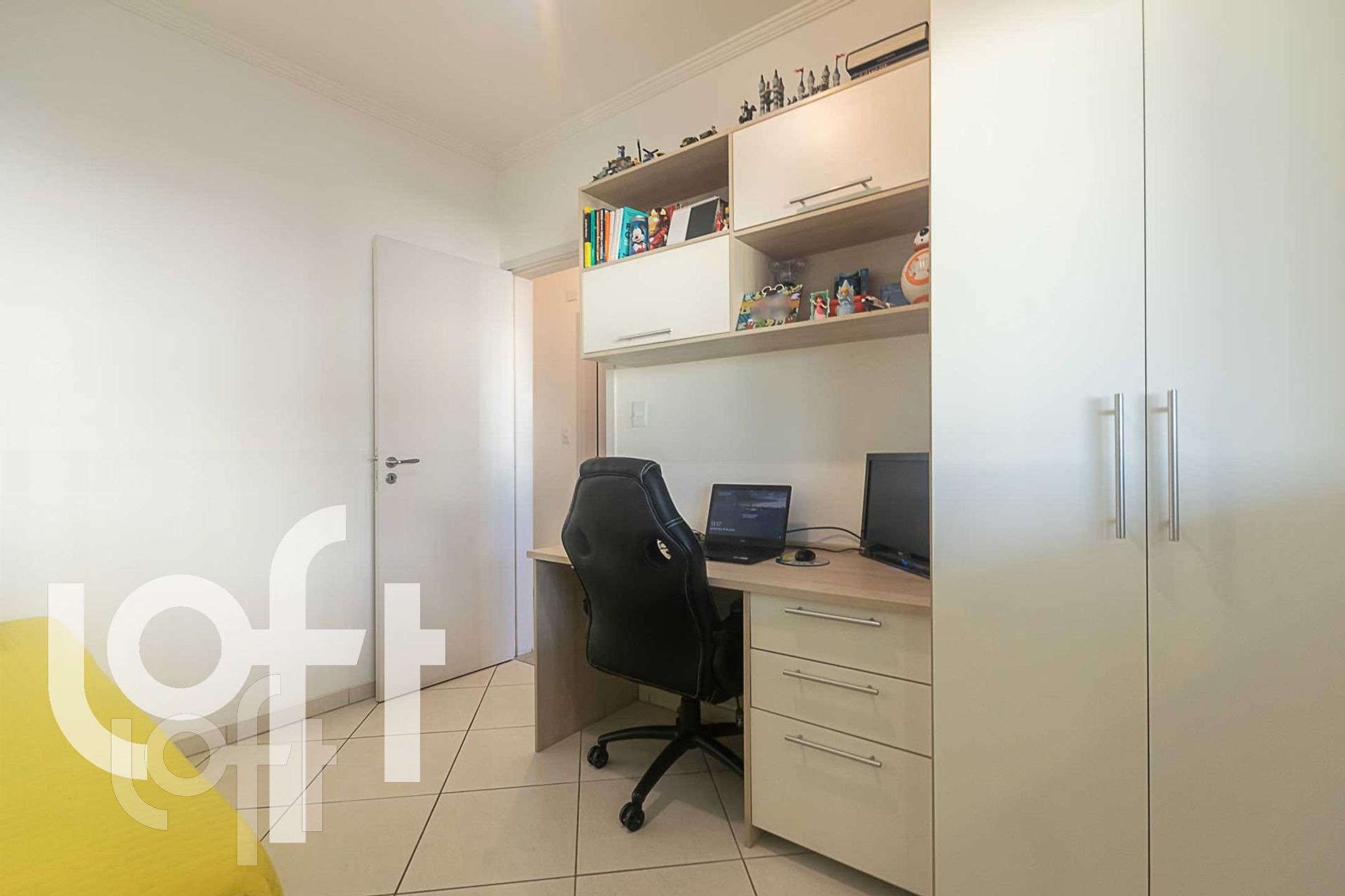 Apartamento à venda com 3 quartos, 110m² - Foto 7