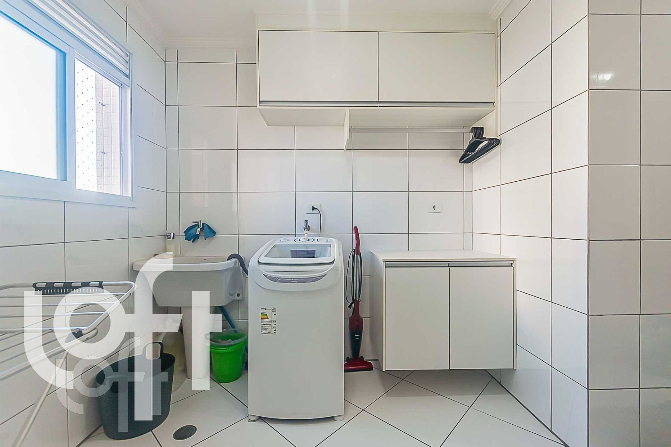 Apartamento à venda com 3 quartos, 110m² - Foto 17