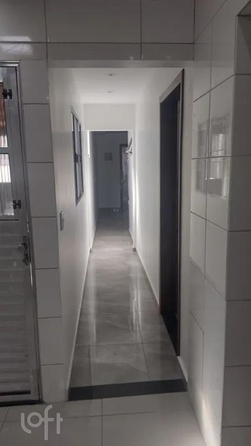 Casa à venda com 3 quartos, 200m² - Foto 3